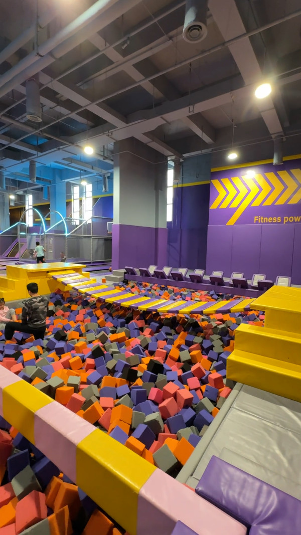 深圳最大雙層室內遊樂場「空氣湃Airparty」  佔地18萬呎！100+娛樂設施/溜冰場/跳格仔/模擬飛行 