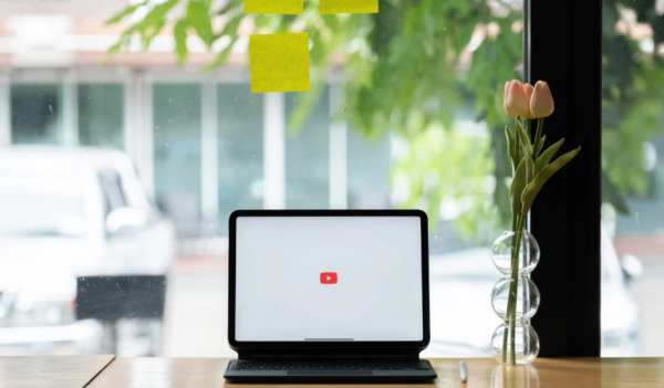 YouTube廣告1秒全消失？編輯實測免費+免安裝App：網址加「1符號」Premium淪智商稅