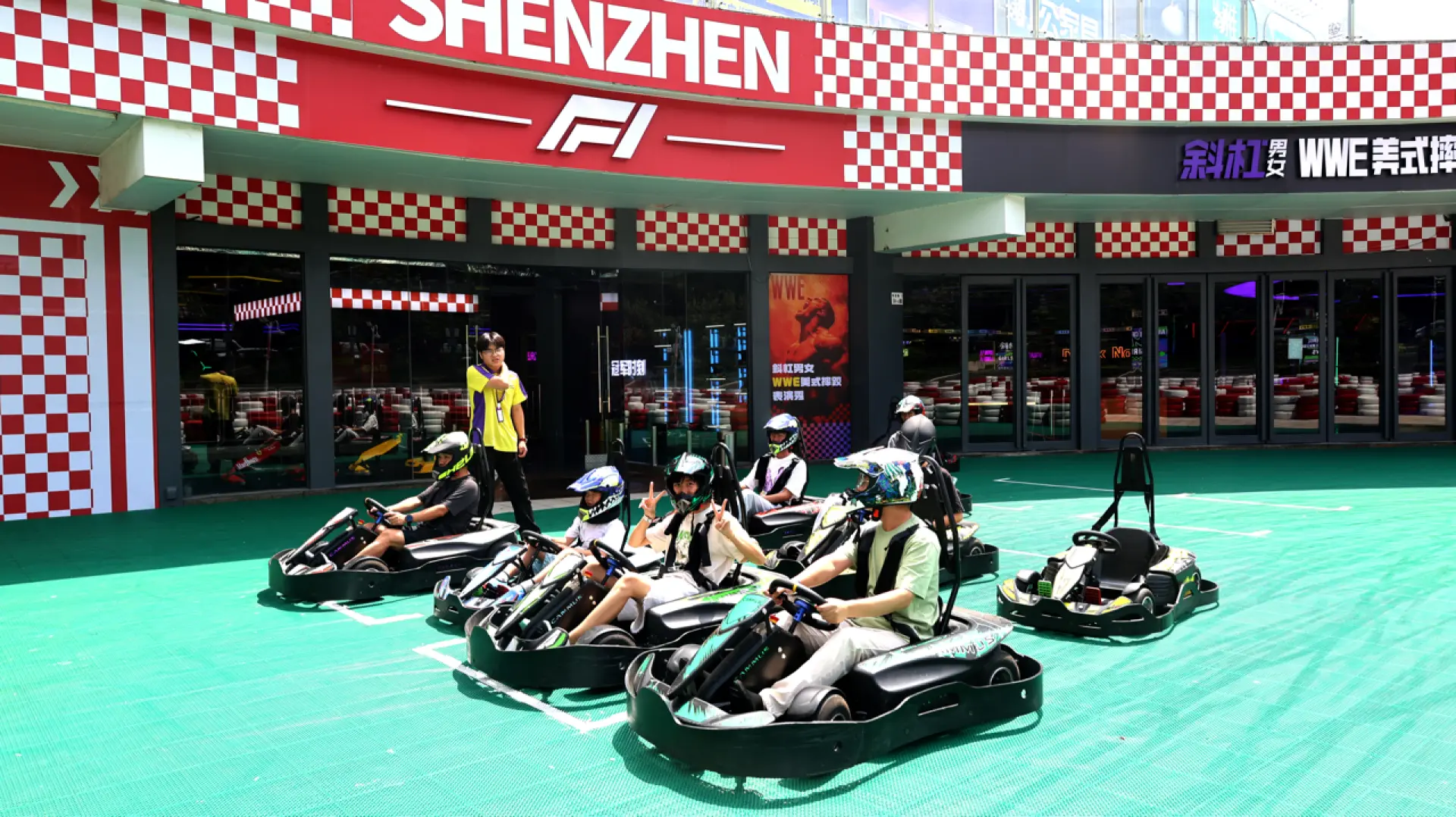 深圳最大雙層室內遊樂場「空氣湃Airparty」  佔地18萬呎！100+娛樂設施/溜冰場/跳格仔/模擬飛行 