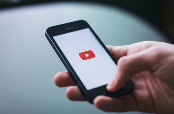 YouTube廣告1秒全消失？編輯實測免費+免安裝App：網址加「1符號」Premium淪智商稅