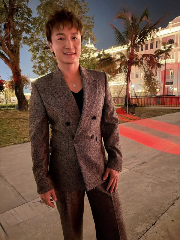 方力申入紙紅館演唱會獲批！被問請鄧麗欣做嘉賓合體？6字回應耐人尋味