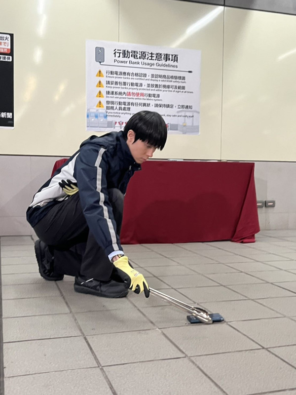 遊台注意!台北捷運籲旅客車廂內禁用尿袋 事隔1日後發聲明道歉:不會勸阻或制止