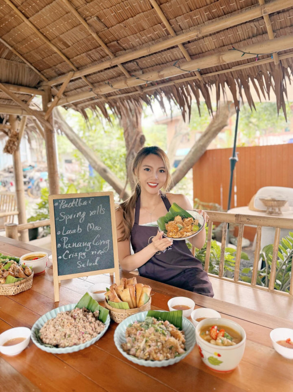 前TVB小花冰島極光雪地脫剩比堅尼！零度大解放晒「未婚夫視角」震撼網民