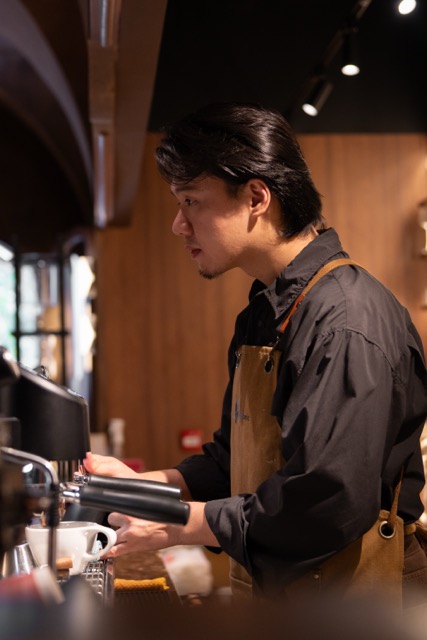 灣仔合和羅馬風洞穴Cafe全新開幕 世界冠軍聯手出品日啡夜酒/全天候寵物友善戶外花園