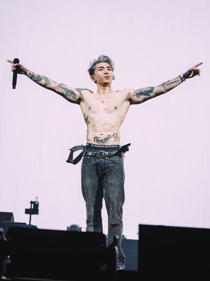 Tyson Yoshi澳門演唱會｜自爆努力造人衝擊馬B 王嘉爾張敬軒破天荒合體