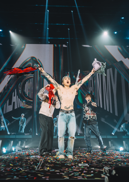 Tyson Yoshi澳門演唱會｜自爆努力造人衝擊馬B 王嘉爾張敬軒破天荒合體