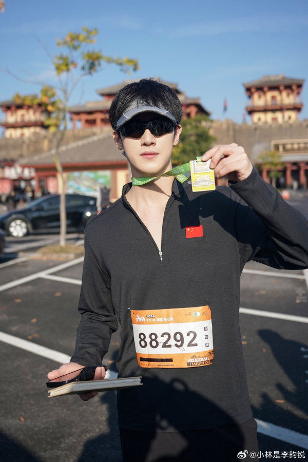 古裝陸劇男神李昀銳7件不為人知的事！曾入國家籃球隊被粉絲封「薄肌男神」