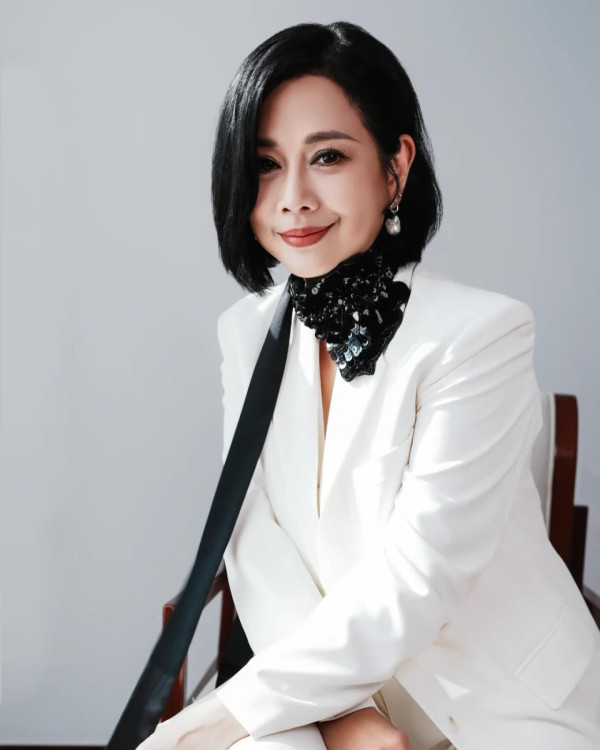 前TVB花旦婚前驚揭不育！曾主動落閘放生老公 男方講大話一句回應超催淚