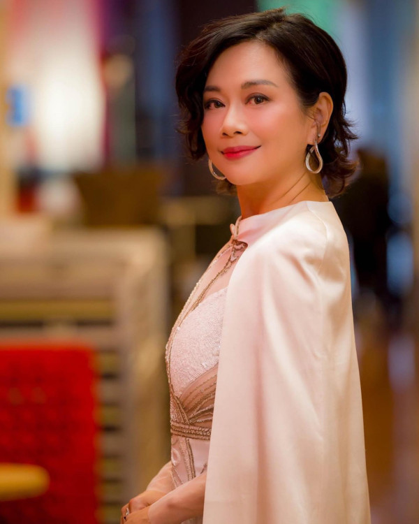 前TVB花旦婚前驚揭不育！曾主動落閘放生老公 男方講大話一句回應超催淚