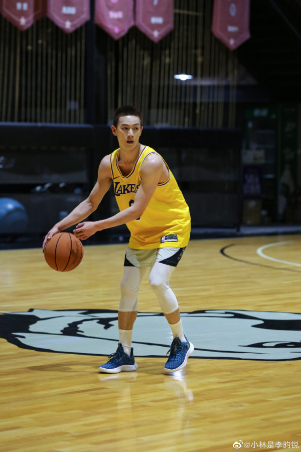 古裝陸劇男神李昀銳7件不為人知的事！曾入國家籃球隊被粉絲封「薄肌男神」