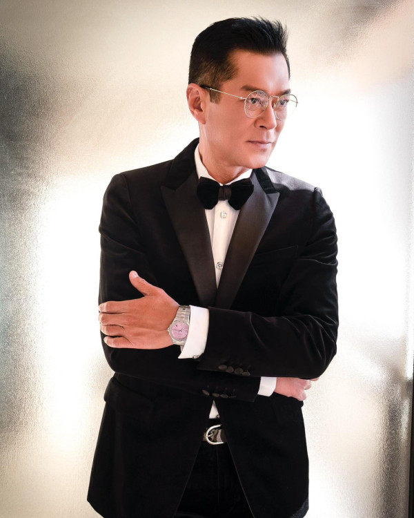 古天樂晒一家三口全家福罕有破例笑住影相 媽媽樣貌曝光母子五官似足餅印