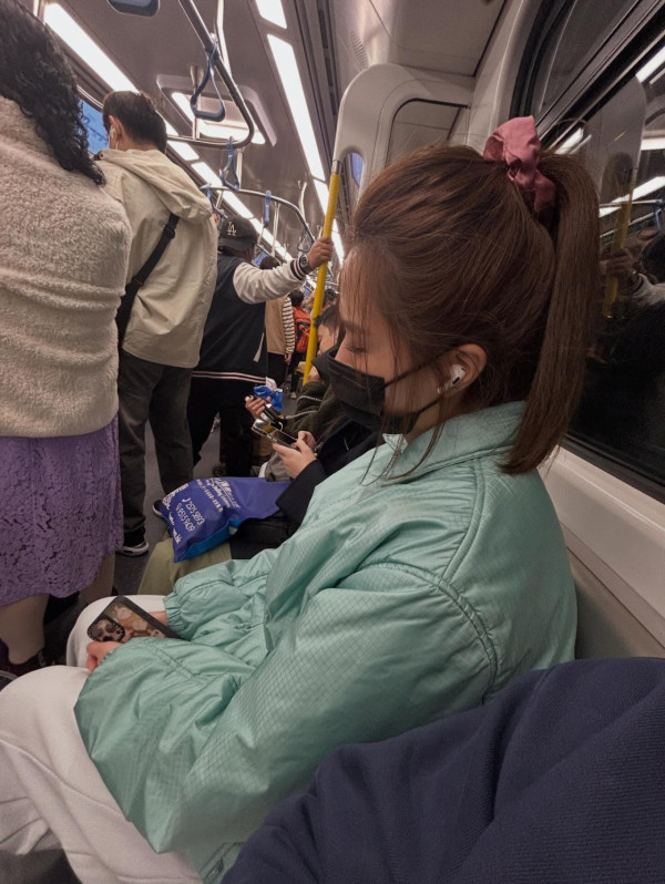 梁敏巧搭地鐵被偷拍竟變性騷擾？10字霸氣怒轟網民意淫寸爆變態留言