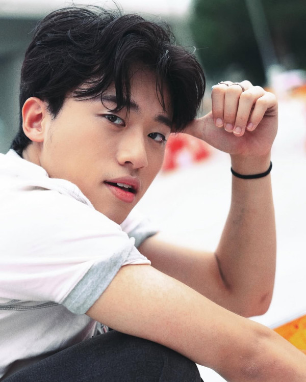 男團ZPOT成員—Ian Hannz(陳霆羲)(圖片來源:IG@ianhannz, IG@ansonbean)