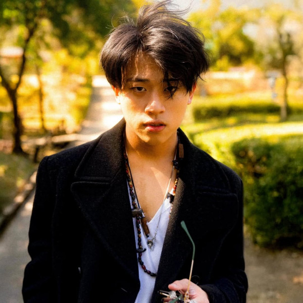 男團ZPOT成員—Ian Hannz(陳霆羲)(圖片來源:IG@ianhannz, IG@ansonbean)