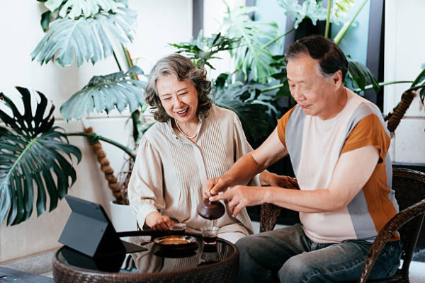 財政預算案2026會否派消費券？倡推「夜間消費券」限9點後、推行3個月：補貼食宵夜