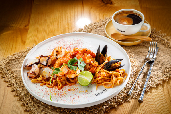 【團年飯idea】中菜西餐日菜4大推介 | 家庭聚會、好友大餐、高質盆菜