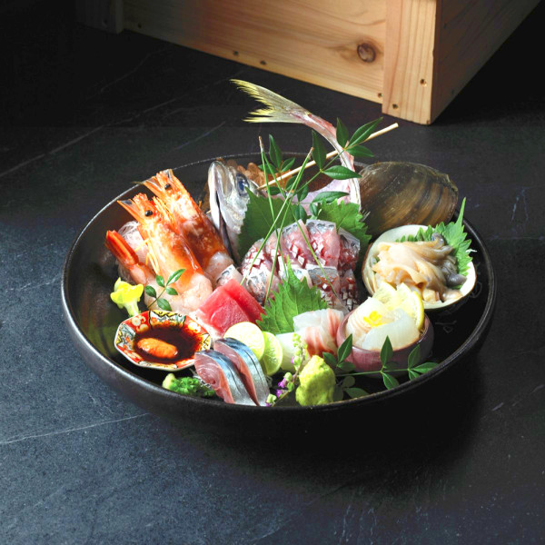 【團年飯idea】中菜西餐日菜4大推介 | 家庭聚會、好友大餐、高質盆菜