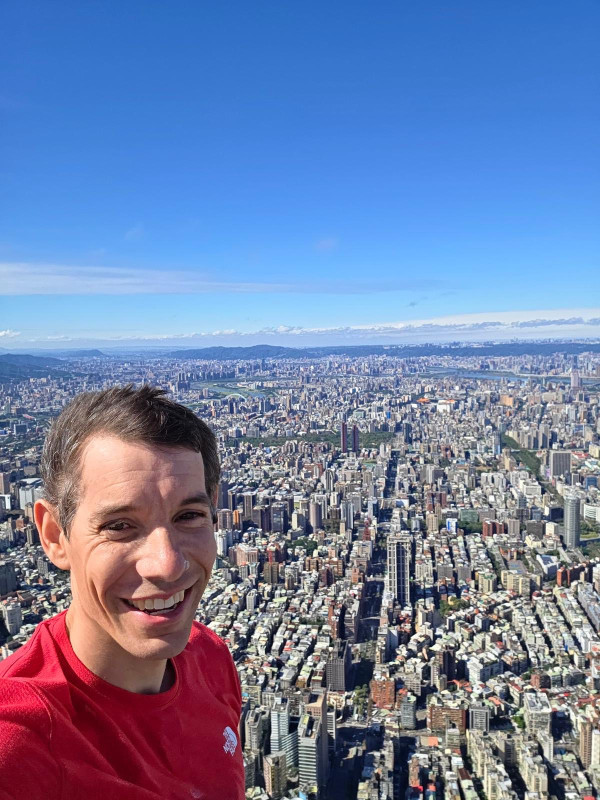 Alex Honnold｜徒手攀台北101大神竟食素？醫生教3大植物增肌法則：效果等同食肉 附懶人飲食對照表