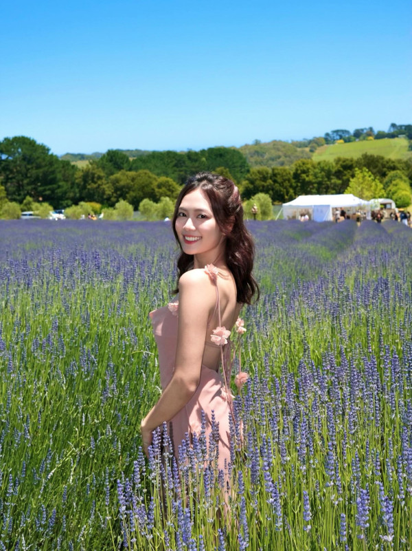 游嘉欣睇BLACKPINK一句失言引爆負評 被轟跟風假粉絲！孔德賢5字留言暗寸