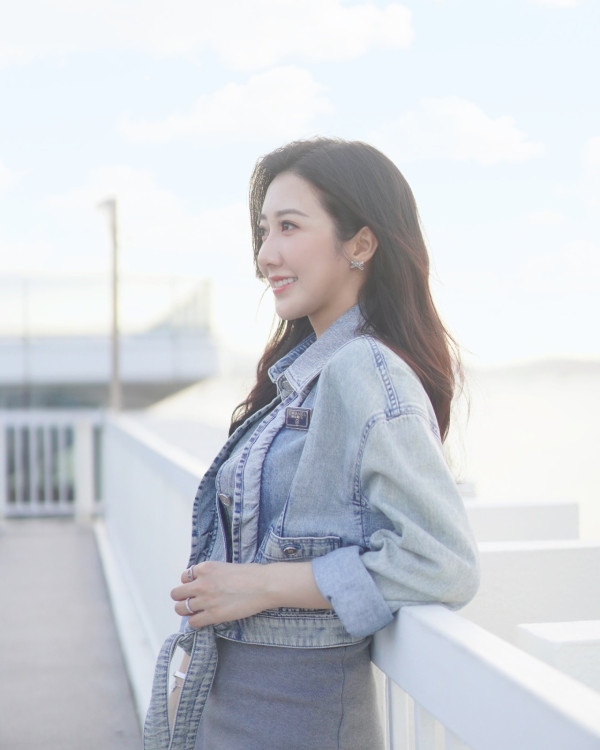 前港姐亞軍基層出身愈住愈富貴！進駐3000萬豪宅晒無敵維港海景極震撼