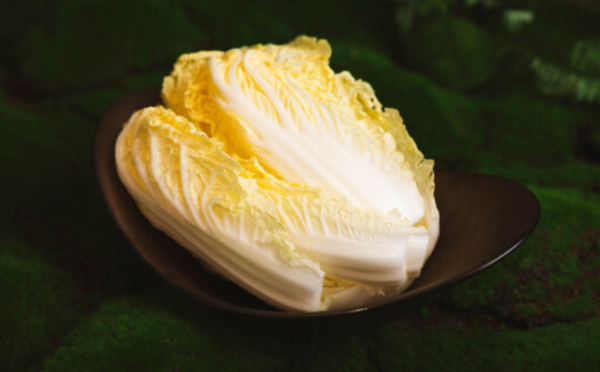 夫妻同食網購娃娃菜竟中毒入ICU！肺積水昏迷需換血保命 警方揭1個包裝出事：洗過都無用