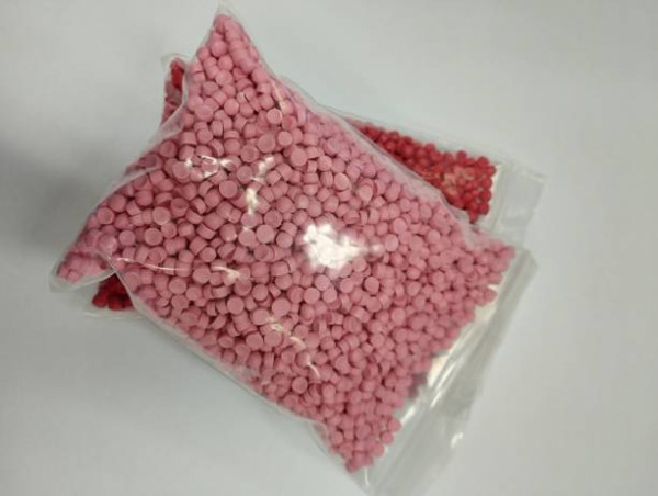 夫妻同食網購娃娃菜竟中毒入ICU！肺積水昏迷需換血保命 警方揭1個包裝出事：洗過都無用