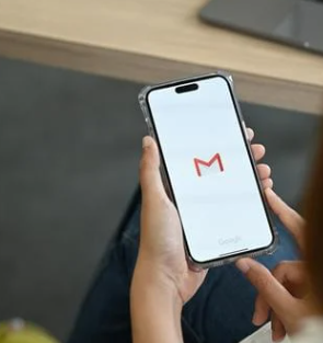 $60蚊買iPhone？14年前古董機遭瘋搶：成最強「CCD相機」平替、拍出高級感