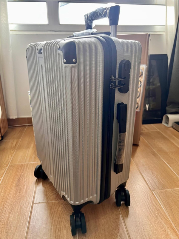 屈臣氏買牙膏送行李箱！限時優惠送$839禮品　買高露潔一次過帶走多款禮品