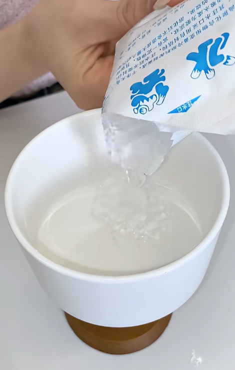 冰袋唔好再掉！網民教2個隱藏妙用：做擴香座、救植物、呢樣嘢千祈咪做