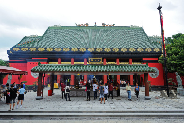 沙田車公廟求籤（圖片來源︰沙田車公廟）