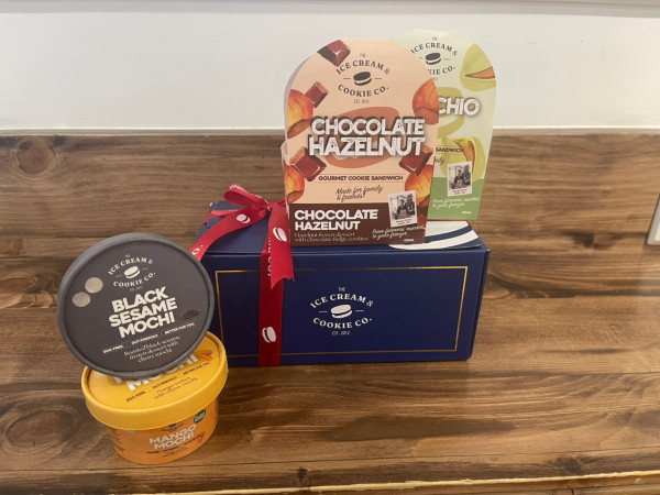 【上環美食】人氣手工雪糕ICC新春情人節限定！必試雲朵雪糕/炸雪糕爆竹/普洱茶麻糬味/$118神秘福袋/半價換曲奇