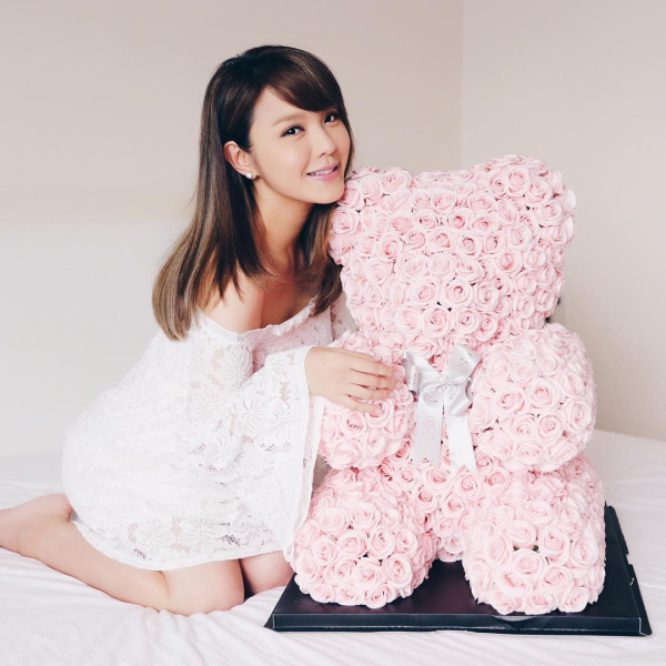 官恩娜追星睇BLACKPINK樂極生悲！息影後極罕露面生圖流出：完全唔似46歲