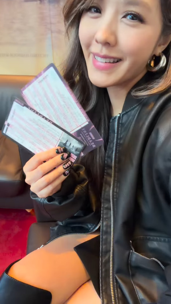 官恩娜追星睇BLACKPINK樂極生悲！息影後極罕露面生圖流出：完全唔似46歲