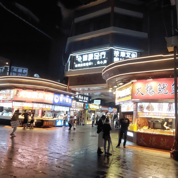 【深圳好去處】深圳夜市7大推介攻略 勁多掃街美食/1蚊生蠔/最大車尾箱市集 