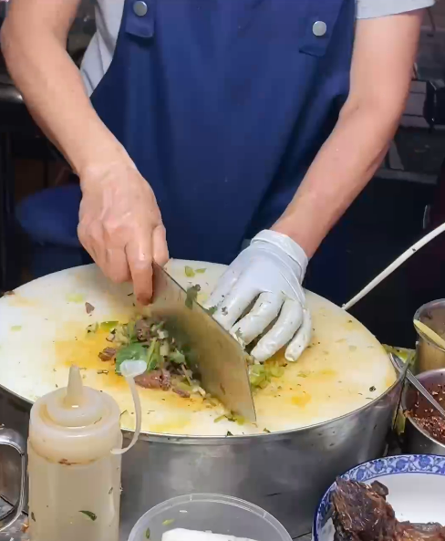 【深圳好去處】深圳夜市7大推介攻略 勁多掃街美食/1蚊生蠔/最大車尾箱市集 