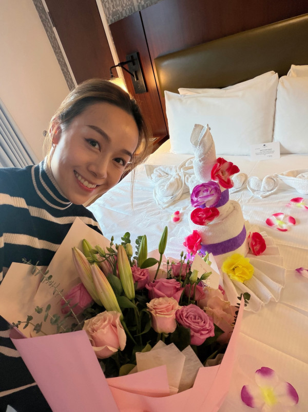 黃心穎婚後行頭幾級跳！落雪都拎愛馬仕包包 37歲生日神秘紋身貼實泥鯭放閃