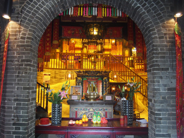 大坑蓮花宮參拜(圖片來源︰香港自遊樂在18區)