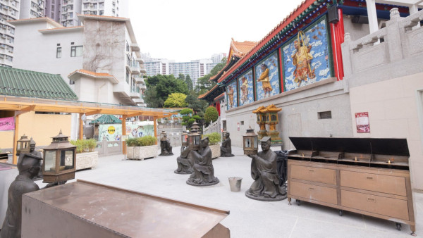 嗇色園黃大仙祠上頭炷香(圖片來源︰嗇色園)