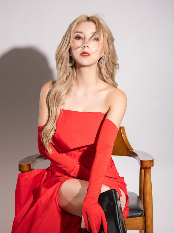 譚嘉儀演唱會被踢爆拖糧未找數？驚揭本人都係苦主冇錢收 6位數歌酬凍過水