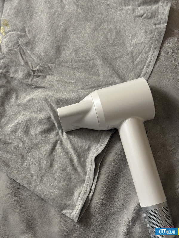 衫褲皺過鹹菜點算?編輯實測4招「免熨斗熨衫大法」:靠風筒1分鐘變直、懶人必學