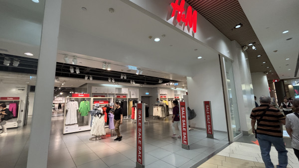 H&M再有分店結業！銅鑼灣旗艦店、又一城將於2月底同步關閉。圖片來源：H&M