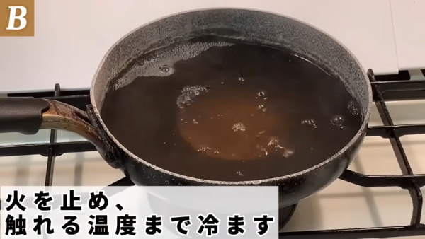 爐頭千年油漬唔好夾硬刷！日本達人教1招極速去污：梳打粉＋1步驟5分鐘變新淨