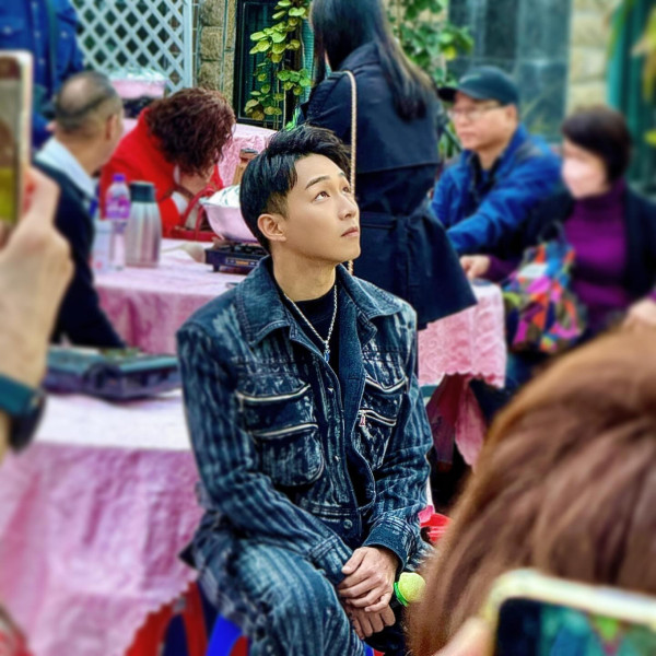 30歲TVB駙馬宣布老婆懷孕喜訊！雙喜臨門晒超聲波相：身份轉變得太快