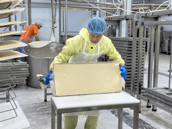 HOY TV新節目《橫素全中國》(圖: HOY TV 提供) HOY TV新節目《橫素全中國》(圖: HOY TV 提供)