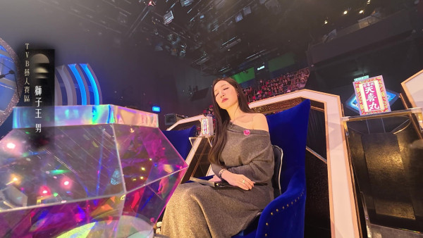 中年好聲音4｜兩大藝人呼之欲出！「獅子王」深情《天黑黑》VS「白眉鷹王」磁性《假使有日能忘記》