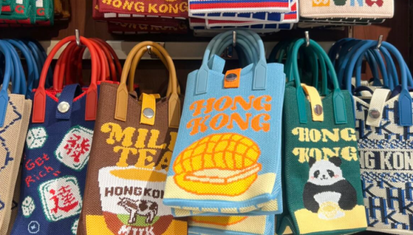 日本人來港必買10大清單！百佳「佳蛋仔」周邊爆紅？UNIQLO限定版、旺角$12神物上榜