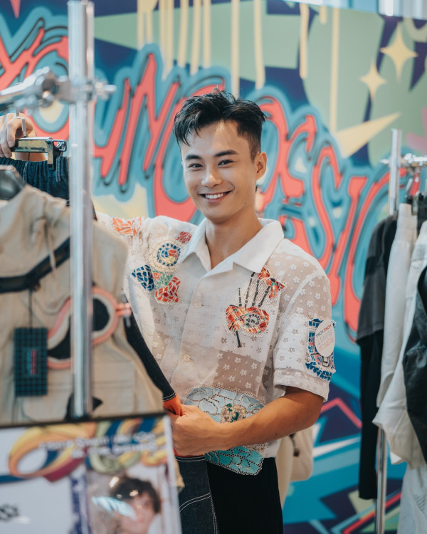 27歲TVB上位小生轉行揸的士自救？震撼晒考超過10個車牌惹轉行熱議