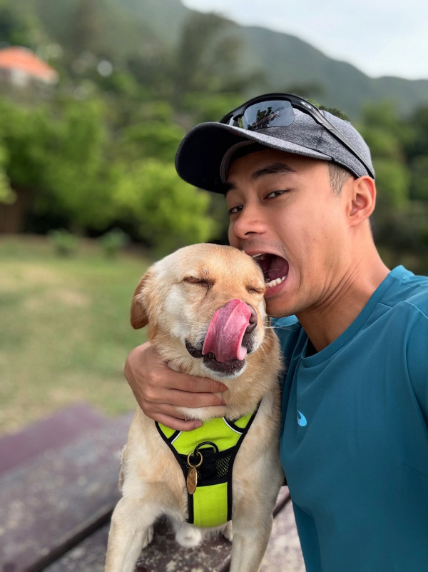 27歲TVB上位小生轉行揸的士自救？震撼晒考超過10個車牌惹轉行熱議