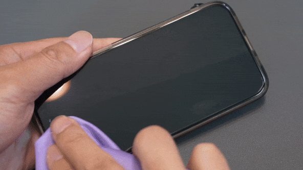 眼鏡越抹越花？日本瘋傳 $60「神物」一抹變透明！指紋秒消失 網民：返唔到轉頭