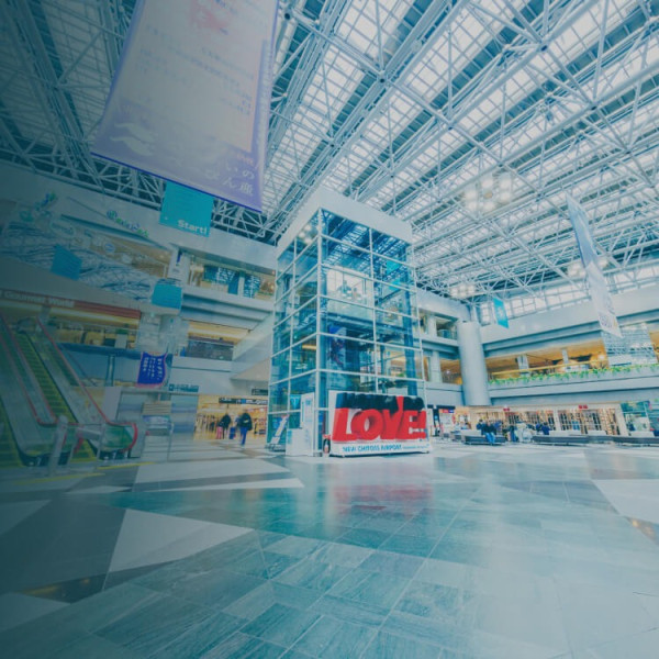 機上可用外置充電器？2026尿袋登機最新規定 一文看清中日韓台各地容量限制 